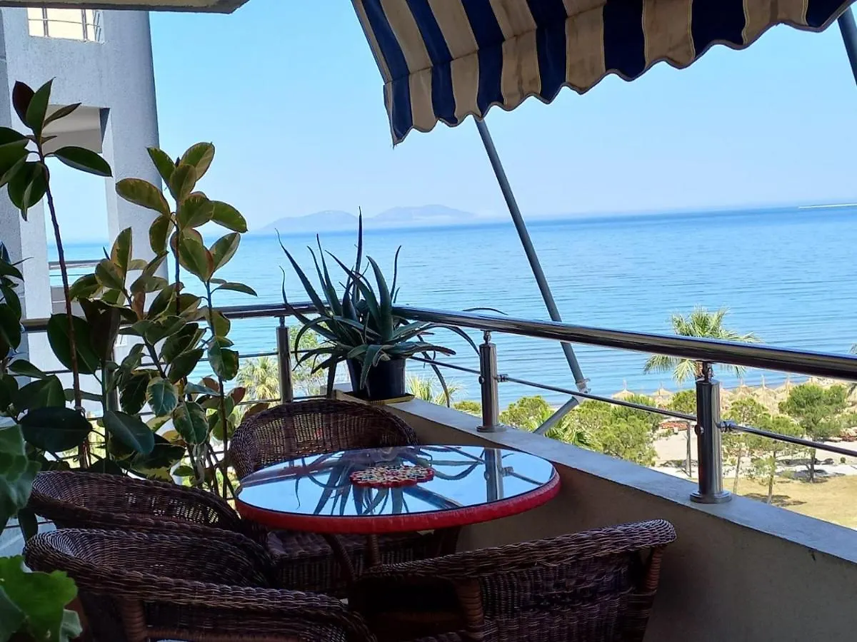 Lungo Mare & Luxury Apartments Vlorë Albanien