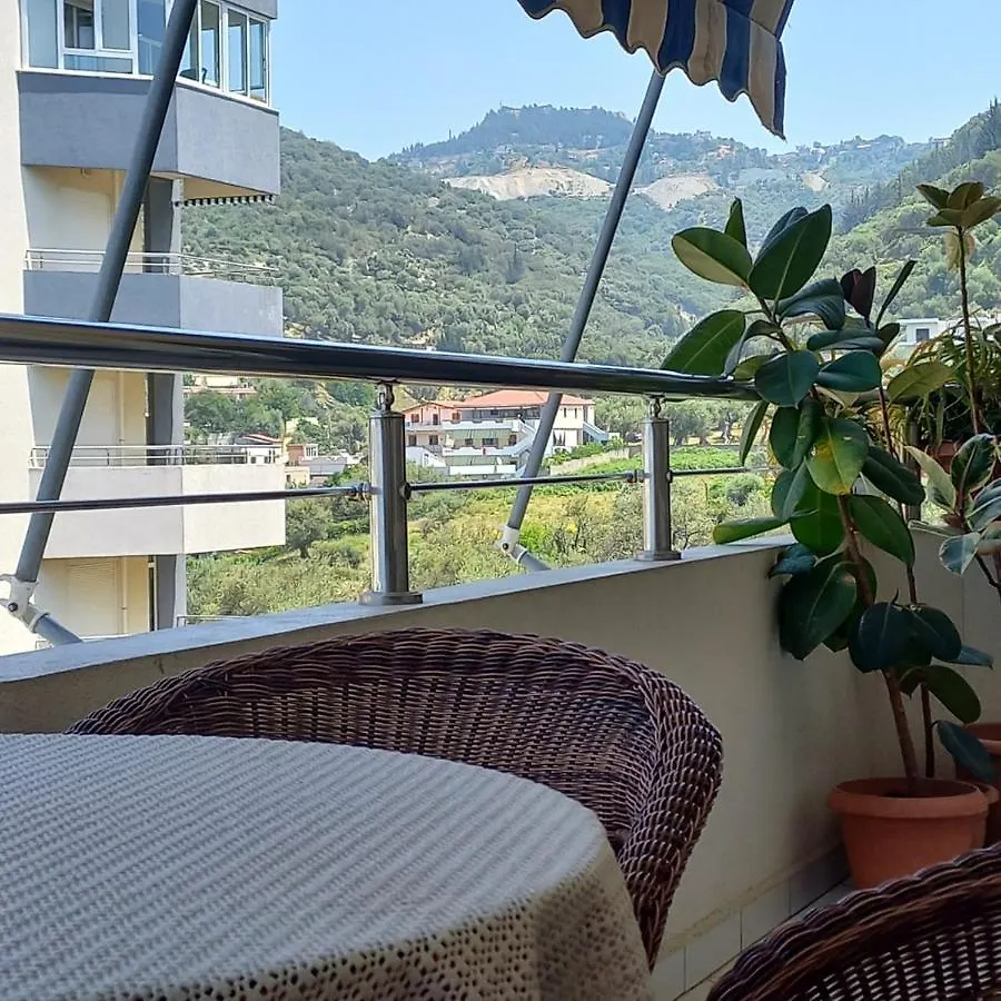 Lungo Mare & Luxury Apartments Vlorë